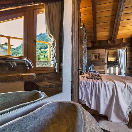 Maison La Saxe Guest house 4*