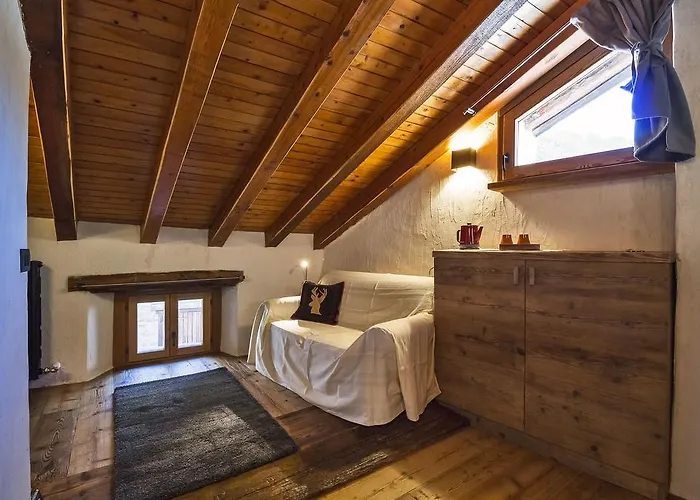 Konukevi Maison La Saxe 4*